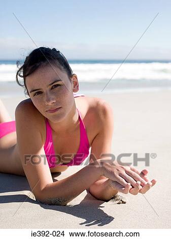 Picture - Portrait of a young woman. Fotosearch