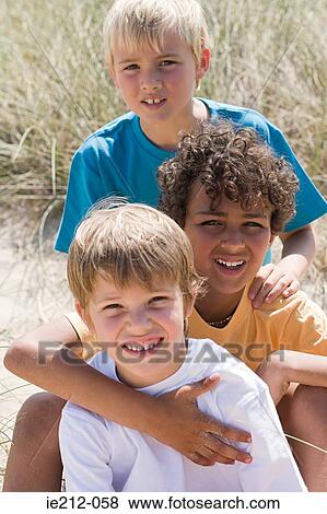 Stock Photo - Portrait of friends. Fotosearch