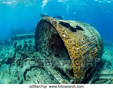 Boiler on 1800's shipwreck. View Large Photo Image Stock Photography - Boiler on 1800's shipwreck.. Fotosearch