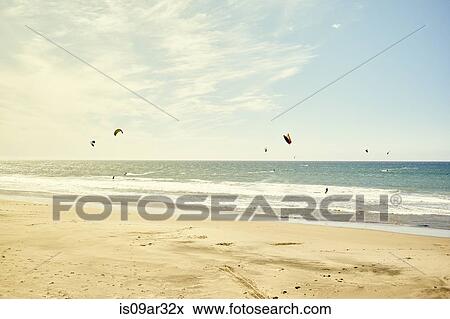 "Distant view of kitesurfers kitesurfing, Pacifica, California, USA" View Large Photo Image Stock Photo - "Distant view of kitesurfers kitesurfing, Pacifica, California, USA". Fotosearch