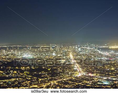 "San Francisco viewed from Twin Peaks, San Francisco, California, USA" View Large Photo Image Stock Photograph - "San Francisco viewed from Twin Peaks, San Francisco, California, USA". Fotosearch