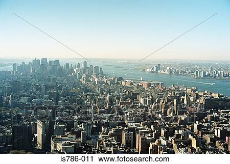 Stock Image - Manhattan. Fotosearch