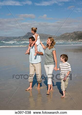 Stock Photo - Family by the sea. Fotosearch