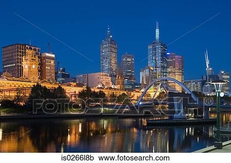 Stock Image - The yarra river and melbourne skyline. Fotosearch
