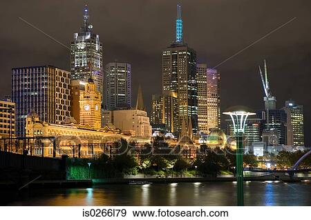 The yarra river and melbourne skyline View Large Photo Image Stock Photo - The yarra river and melbourne skyline. Fotosearch