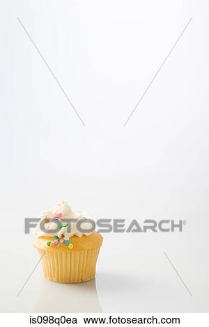 A cup cake View Large Photo Image Stock Image - A cup cake . Fotosearch