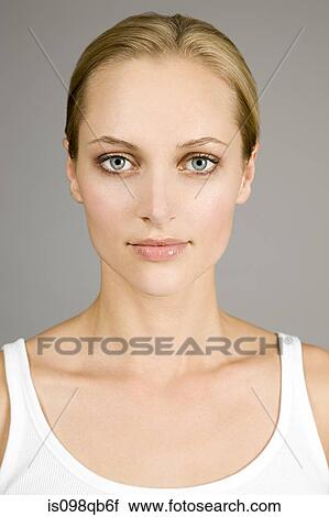 Stock Image - Portrait of a beautiful young woman. Fotosearch