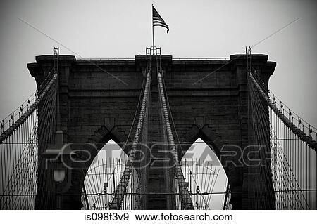 Brooklyn bridge View Large Photo Image Stock Photo - Brooklyn bridge. Fotosearch