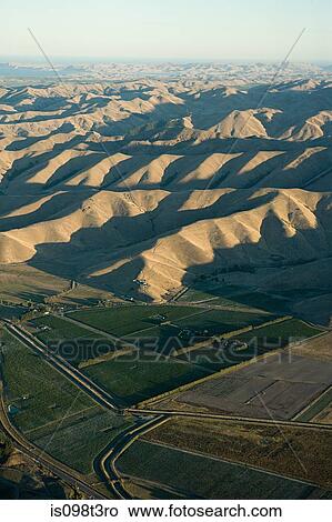 Picture - South Marlborough, aerial view of Kaikoura Range on sunset. Fotosearch