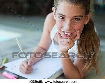 Stock Image - Girl drawing outdoors. Fotosearch