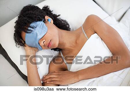 eye mask and earplugs for sleeping