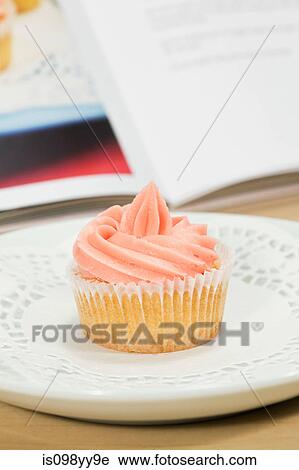 Cupcake on plate View Large Photo Image Stock Image - Cupcake on plate. Fotosearch