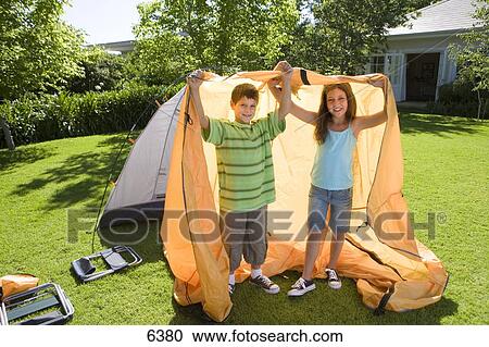 Bruder schwester, (8-10), montieren, kuppelzelt, auf, kleingarten