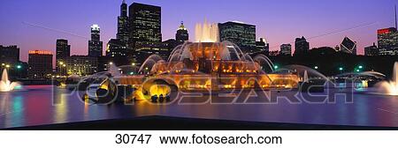 Buckingham Fountain Chicago IL View Large Photo Image Stock Photo - Buckingham Fountain Chicago IL . Fotosearch