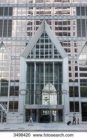 Stock Image - Canada. Province of Quebec, Montreal. The city center. Maisonneuve boulevard west. KPMG tower. (audit and consultants company). Fotosearch