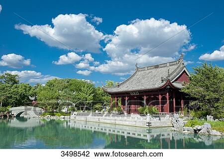 Stock Image - Canada, Province of Quebec. Montreal. District Hochelega-Maisonneuve (HoMa). The botanic garden. The Chinese garden. Fotosearch