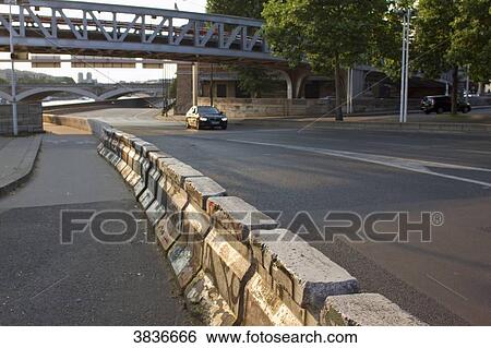 France, arts, Quai de la Rapee, highway. View Large Photo Image Stock Photograph - France, arts, Quai de la Rapee, highway.. Fotosearch