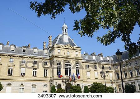 Stock Photo - France, Paris, 15th arrondissement, Town hall. Fotosearch