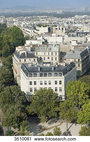 Stock Image - France. Paris 16th district. Place de l'Etoile. Buildings between the avenue Foch and the avenue de la Grande Armee. Fotosearch