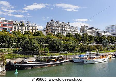 Stock Photography - France, Paris, 4th arrondissement, Port de l'Arsenal.. Fotosearch