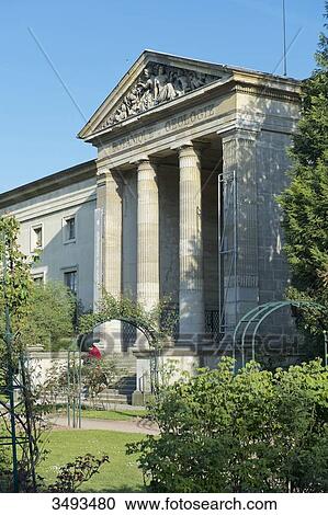 France, Paris, 5th district. Jardin des plantes. The Botany Gallery View Large Photo Image Stock Image - France, Paris, 5th district. Jardin des plantes. The Botany Gallery. Fotosearch