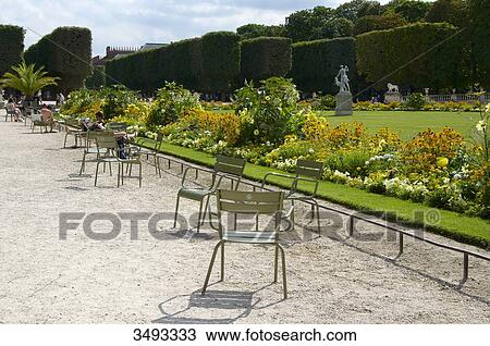 Stock Image - France, Paris, 6th arrondissement, Jardin du Luxembourg. Fotosearch