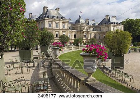Stock Photo - France, Paris, 6th district, Luxembourg Gardens, Palace du Luxembourg, the Senate.. Fotosearch