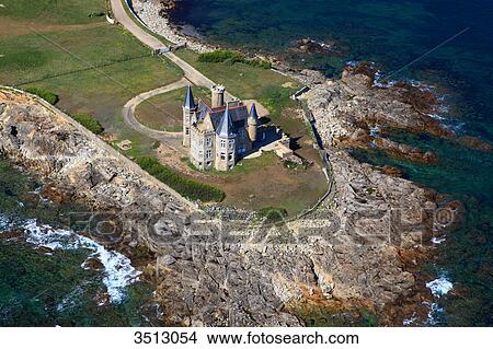 Picture - France, Western France, aerial view of Quiberon peninsula. Castle of Quiberon.. Fotosearch