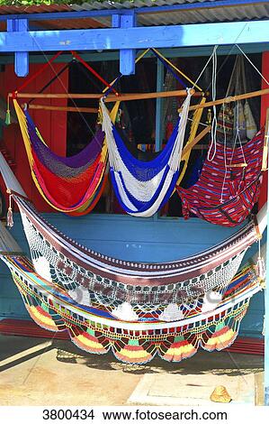 Picture - Honduras, Islas de la Bahia, Roatan Island. Fotosearch