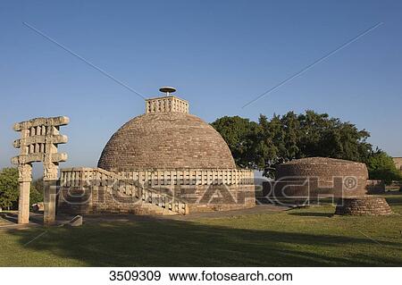 India, Madhya Pradesh, Sanchi, Stupa N3 View Large Photo Image Stock Photo - India, Madhya Pradesh, Sanchi, Stupa N3. Fotosearch