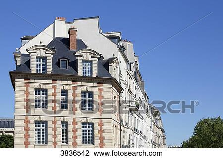Paris, 1st arrondissement, place du Pont Neuf. Facades of residential buildings. View Large Photo Image Stock Image - Paris, 1st arrondissement, place du Pont Neuf. Facades of residential buildings.. Fotosearch