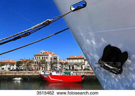 Stock Image - Portugal, Viana do Castelo. The port.. Fotosearch