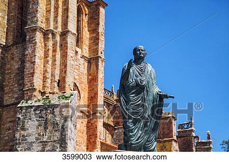 Statue of Cesar Augusto Vespasiano, church, port castro Urdiales, Spain View Large Photo Image Stock Image - Statue of Cesar Augusto Vespasiano, church, port castro Urdiales, Spain. Fotosearch