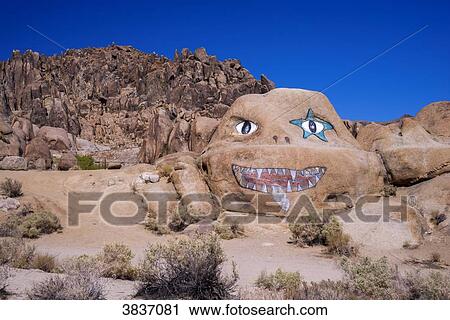 USA, California, Lone Pine, Alabama Hills, painted head View Large Photo Image Stock Image - USA, California, Lone Pine, Alabama Hills, painted head. Fotosearch