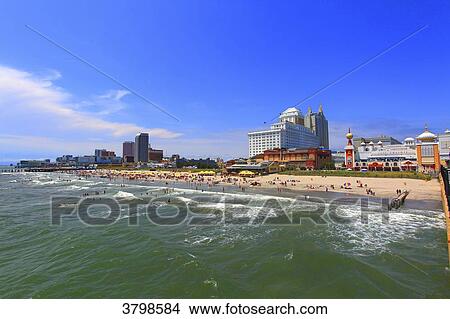 Picture - Usa, New Jersey, Atlantic-City. The Trump Taj Mahal Hotel and Casino. Fotosearch