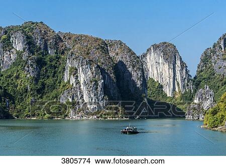 Vietnam, Ha Long Bay, (UNESCO World Heritage) View Large Photo Image Picture - Vietnam, Ha Long Bay, (UNESCO World Heritage). Fotosearch