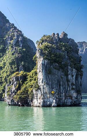 Vietnam, Ha Long Bay, (UNESCO World Heritage) View Large Photo Image Stock Image - Vietnam, Ha Long Bay, (UNESCO World Heritage). Fotosearch