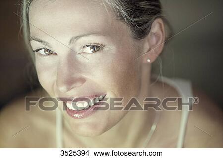 Woman smiling View Large Photo Image Picture - Woman smiling. Fotosearch