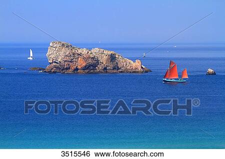 France, Brittany, Crozon Peninsula. Toulinguet cape. Pen Hat Cove. Lion Rock. View Large Photo Image Stock Photograph - France, Brittany, Crozon Peninsula. Toulinguet cape. Pen Hat Cove. Lion Rock.. Fotosearch