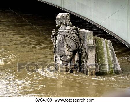 France, Ile de France, Paris, the Seine overflowing and flooding, June 2016, the 'Zouave' at the pont de l'Alma View Large Photo Image Stock Photo - France, Ile de France, Paris, the Seine overflowing and flooding, June 2016, the 'Zouave' at the pont de l'Alma. Fotosearch