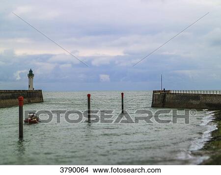 France Normandie, entrance Harbor of saint-Valery-en-Caux View Large Photo Image Picture - France Normandie, entrance Harbor of saint-Valery-en-Caux. Fotosearch