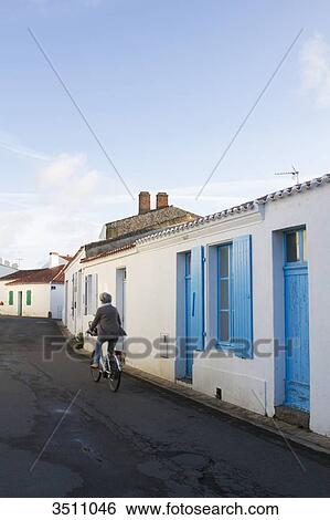 Stock Photograph - France, North-Western France, Ile d'Yeu, Saint-Sauveur. Fotosearch