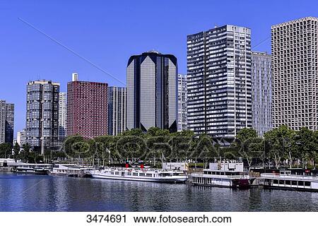Stock Image - France, Paris, 15th district, Front de Seine on the Quai Andre Citroen. Fotosearch