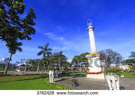 Philipins, Cebu City. Cebu Island. Obelisk of Plaza Independencia View Large Photo Image Stock Photo - Philipins, Cebu City. Cebu Island. Obelisk of Plaza Independencia. Fotosearch