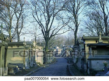 Picture - France, Paris, Pere Lachaise cemetary. Fotosearch
