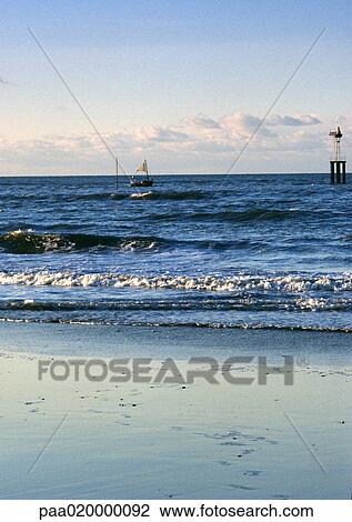 Stock Image - Beach. Fotosearch