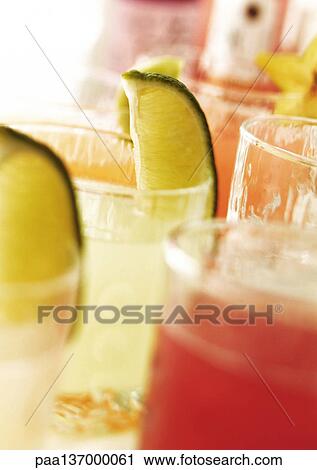 Stock Image - Cocktails, close-up.. Fotosearch