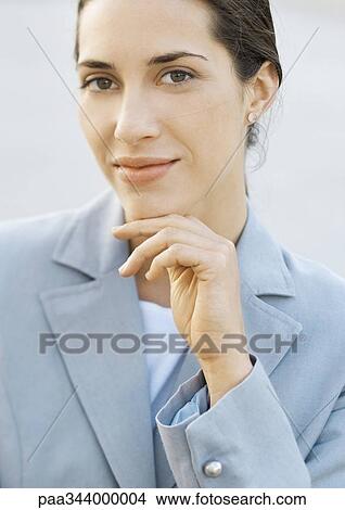 Picture - Young businesswoman, portrait. Fotosearch