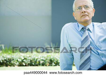 Picture - Businessman, portrait. Fotosearch
