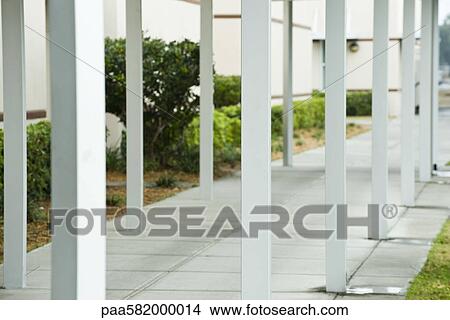 Picture - Breezeway. Fotosearch